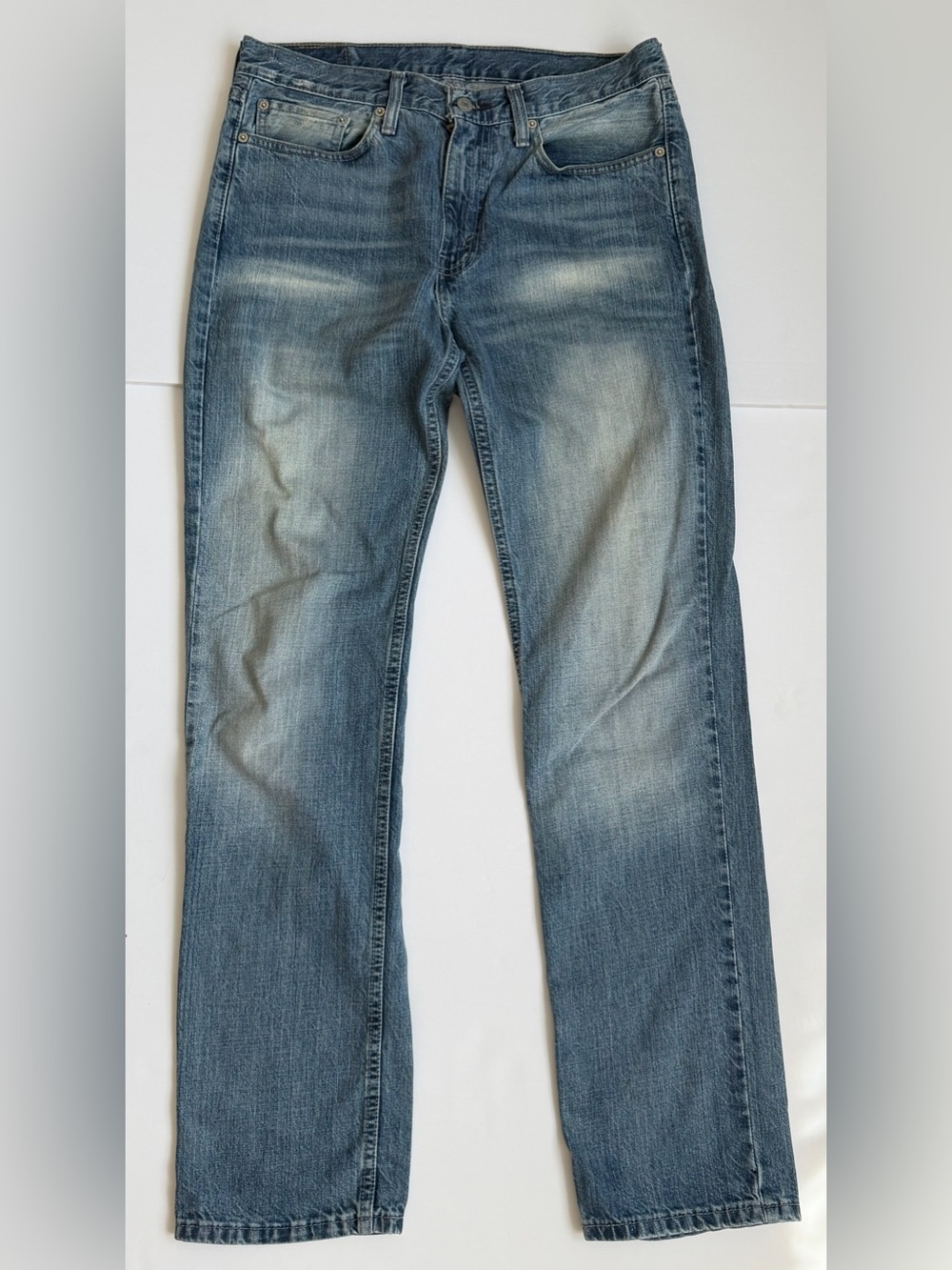Levi's 514 Men's Straight Fit Jeans (W32 L34)